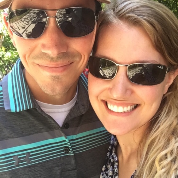 Meet your Posher, Raina - Picture 1 of 1